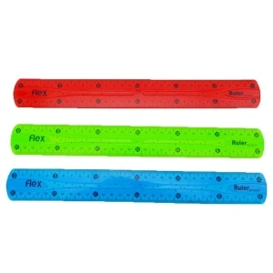 Riglă plastic flexibilă, 30 cm