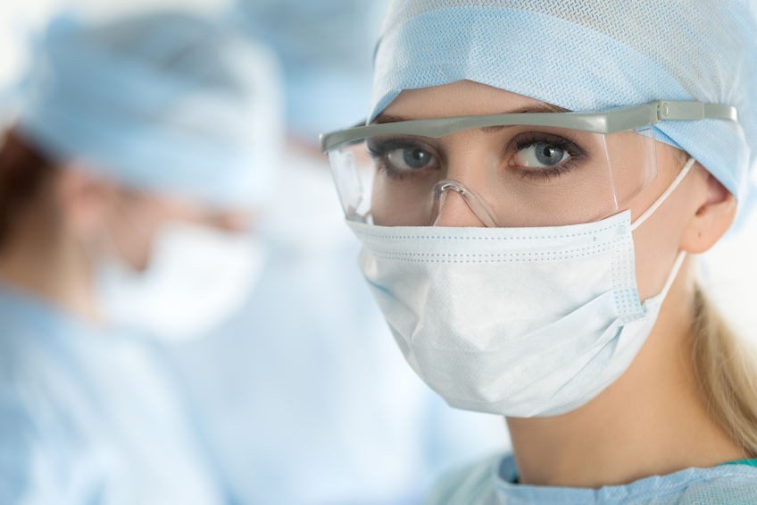  Cand si cum trebuie sa porti masca medicala, chiar daca nu lucrezi in domeniul sanitar