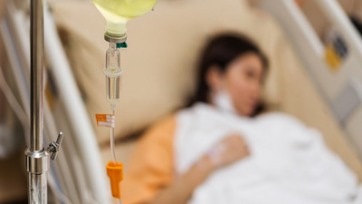 Perfuzoare și Truse de Perfuzie: Echipamente Esențiale pentru Terapia Intravenoasă