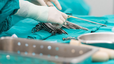 Câmpurile Chirurgicale Sterile: Esențiale pentru Siguranța și Igiena în Blocul Operator