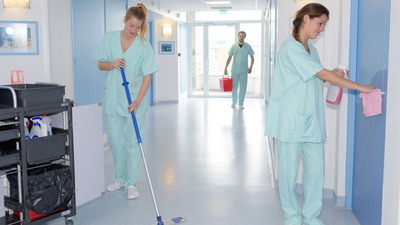 Produse de curatenie si menaj care nu trebuie sa lipseasca dintr-un cabinet de medicina generala