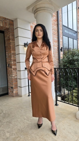 FUSTA PE BIE CU PEPLUM KARINA NUDE - Img 2