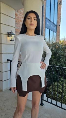 BLUZA ALBA CU PEPLUM TIP PORJARTIER DORA