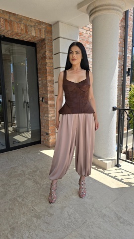 PANTALONI OSCAR CU CROI LEJER