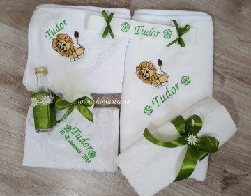 Trusou botez Clasic 043 (7 piese) - „Leu”