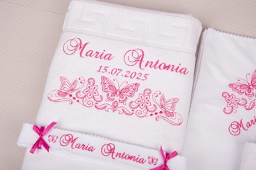 trusou-botez-cu-fluturi-fucsia