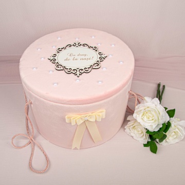 cutie-trusou-botez-catifea