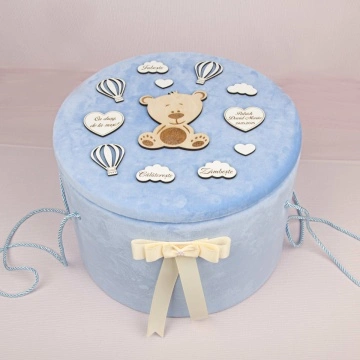 Cufăr botez din catifea cu figurine din lemn - Ursuleț - CTB 047