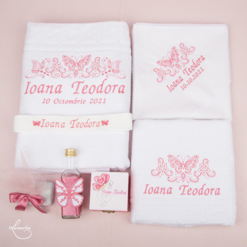 trusou botez cu fluturi roz
