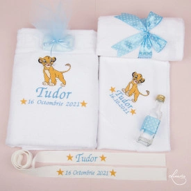 Trusou Botez Personalizat 203 - „Simba” - bleu