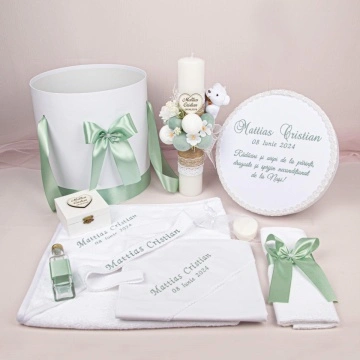 Set botez complet personalizat 231 - Verde mentă