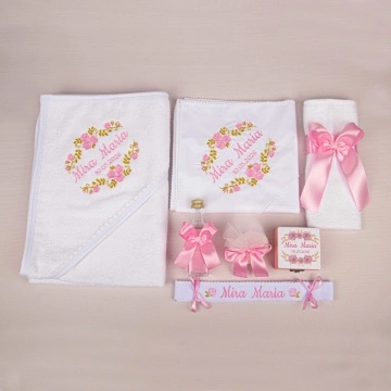 trusou-botez-trandafiri-roz