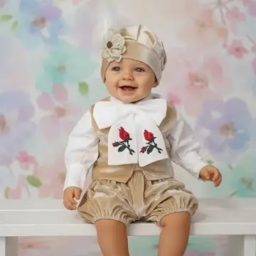 Costum botez catifea - „Prinț Louis” - Bej