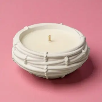 Lumânare parfumată în vas ceramic Cuib 009
