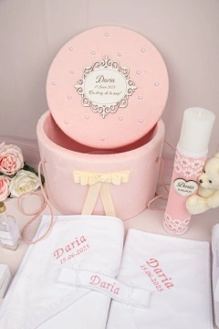 trusou-botez-fetita-roz