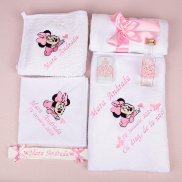 trusou botez roz