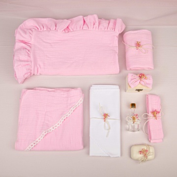 trusou-botez-muselina-roz