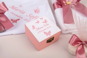 trusou botez cu fluturi roz pudra