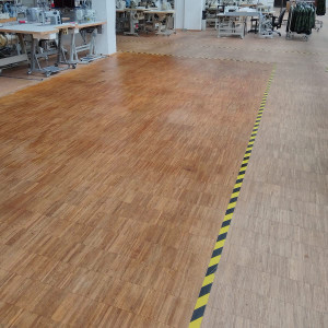 Bellinzoni ceara autolucidanta pentru parchet laminate B-Velo rezultate