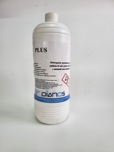 Detergent lichid degresant pentru indepartarea grasimilor. PLUS
