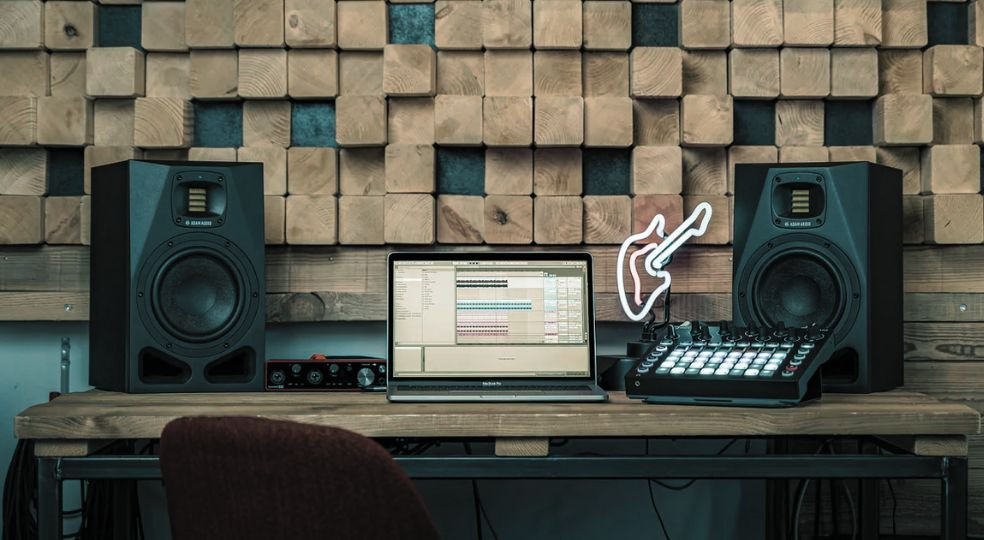 Studio &amp; Recording