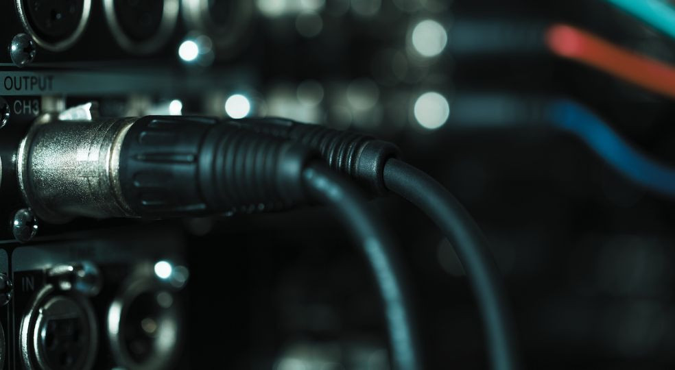 Cabluri si Conectica AV