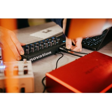 Novation Launch Control 3 - Controller MIDI - Img 16