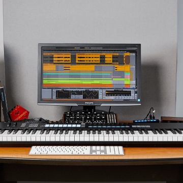 Novation Launchkey 88 MK3 - Controller MIDI - Img 13