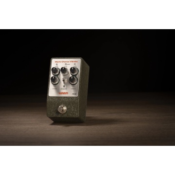 Warm Audio WA-C1 Mod - Pedala analogica chorus si vibrato stereo - Img 7