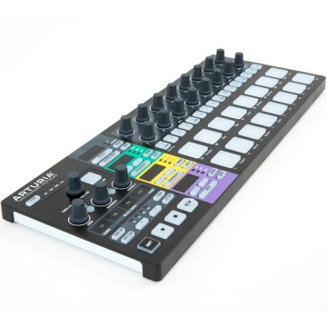 Arturia BeatStep Pro Black Edition - Controller si sequencer