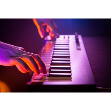 Arturia KeyStep Black Edition - Claviatura MIDI - Img 6