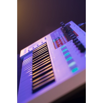 Arturia KeyStep Pro - Claviatura MIDI - Img 11