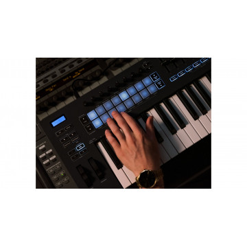Novation FLkey 49 - Controller MIDI pentru FLStudio - Img 4