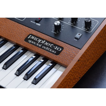 Sequential Prophet-10 Special Edition - Sintetizator analogic - Img 6