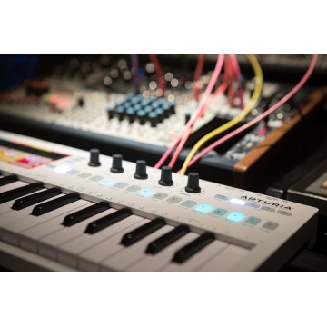Arturia KeyStep Pro - Claviatura MIDI - Img 18