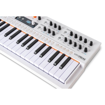 Arturia MiniFreak Vocoder - Sintetizator Hibrid Polifonic - Img 12