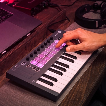 Novation Flkey 37 - Controller MIDI pentru FLStudio - Img 12