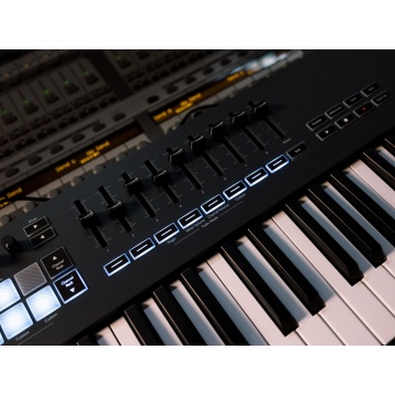 Novation FLkey 49 - Controller MIDI pentru FLStudio - Img 15