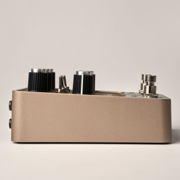 Universal Audio UAFX Golden Reverberator - Pedala reverb - Img 9
