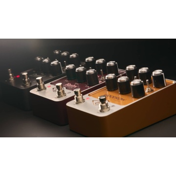 Universal Audio UAFX Ruby 63 Top Boost Amplifier - Pedala emulare amp - Img 9