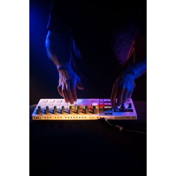 Arturia BeatStep Pro - Controller USB - Img 8
