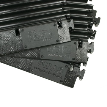 Adam Hall Defender Ultra L LUX - Trecere cabluri - Img 7