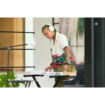 Arturia KeyLab 61 mk3 Alb - Claviatura MIDI - Img 8
