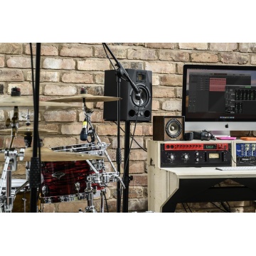 Focusrite Clarett+ 8Pre - Interfata audio 18 x 20 - Img 10
