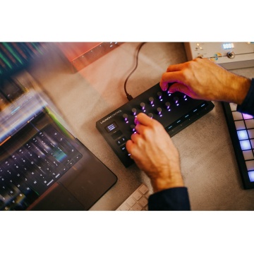 Novation Launch Control 3 - Controller MIDI - Img 14