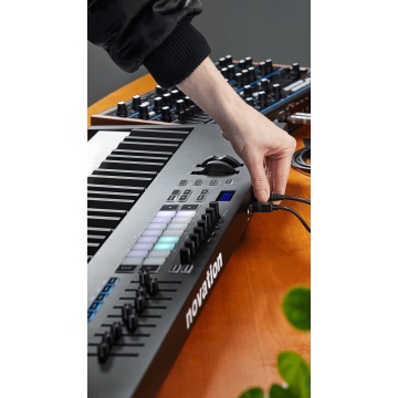Novation Launchkey 88 MK3 - Controller MIDI - Img 11