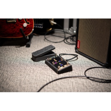 Positive Grid Spark Control X - Footswitch amplificator Spark - Img 17