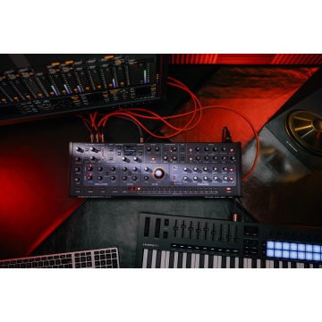 Sequential Take 5 Desktop Module - Sintetizator polifonic - Img 8