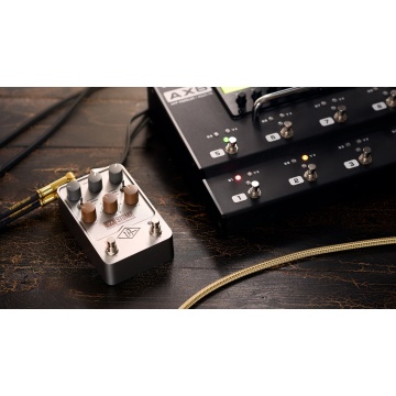 Universal Audio UAFX OX Stomp - Pedala emulare amp - Img 11