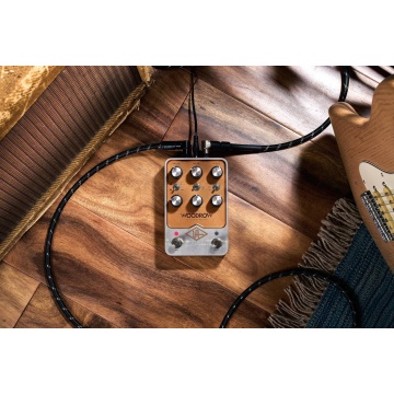 Universal Audio UAFX Woodrow 55 Instrument Amplifier - Pedala emulare amp - Img 10